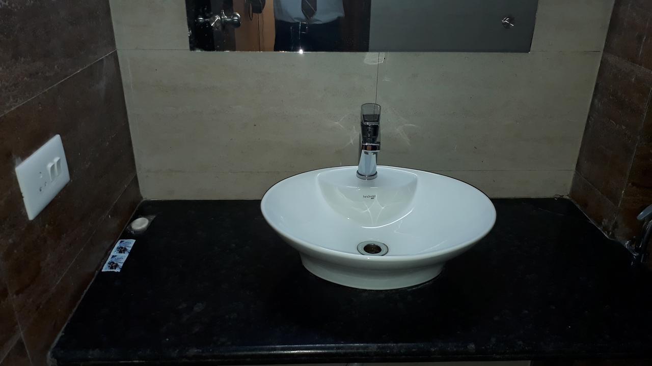 Hotel Delux Inn Agra  Buitenkant foto