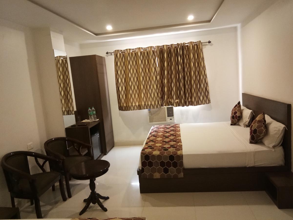 Hotel Delux Inn Agra  Buitenkant foto