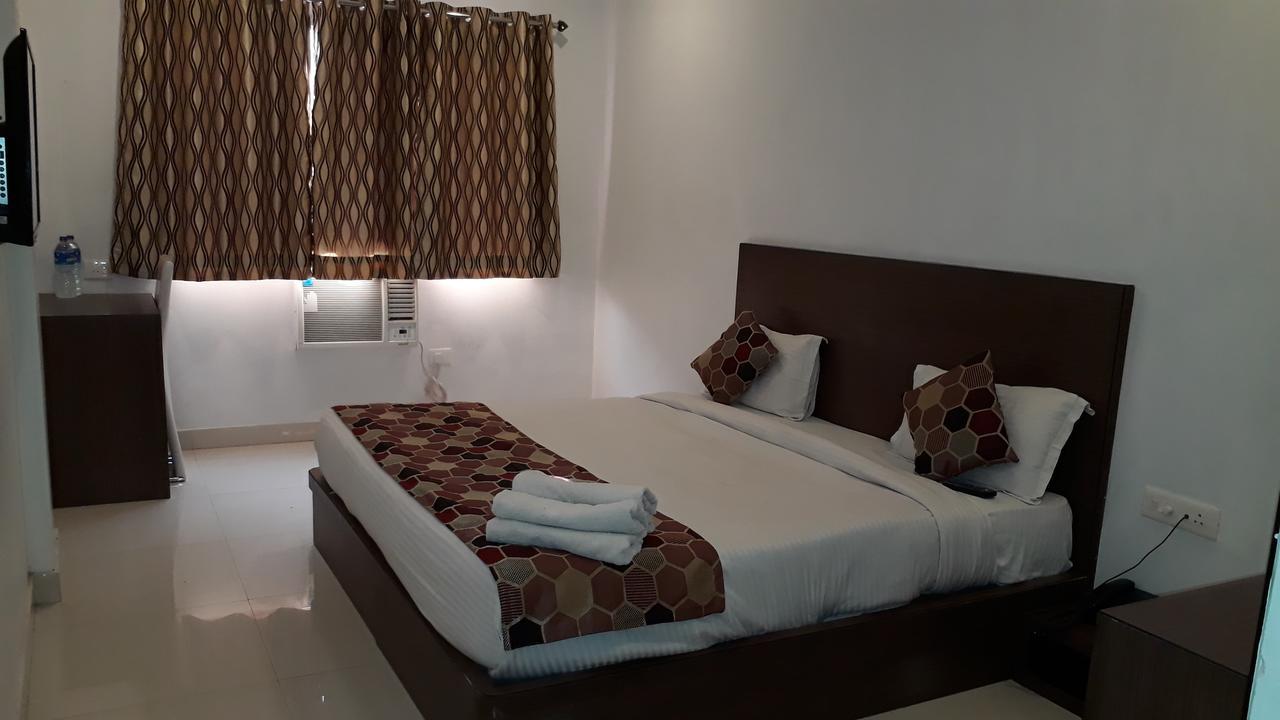 Hotel Delux Inn Agra  Buitenkant foto